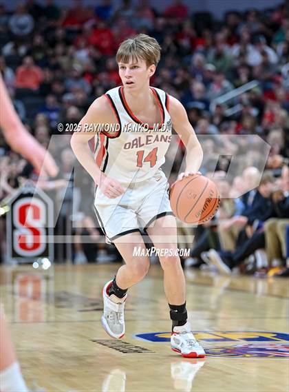 Thumbnail 1 in Clinton Prairie vs. Orleans (IHSAA 1A Final) photogallery.