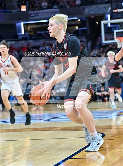 Thumbnail 2 in Clinton Prairie vs. Orleans (IHSAA 1A Final) photogallery.