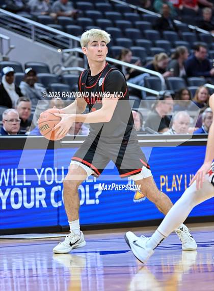 Thumbnail 1 in Clinton Prairie vs. Orleans (IHSAA 1A Final) photogallery.