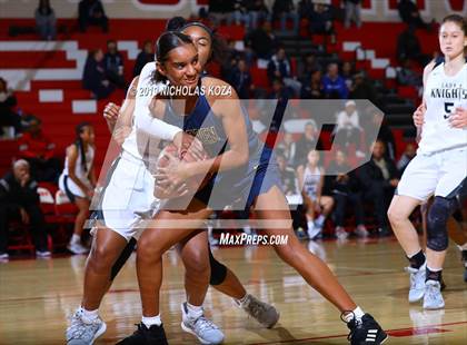 Thumbnail 1 in Warren vs. Bishop Montgomery (Battle at the Beach) photogallery.