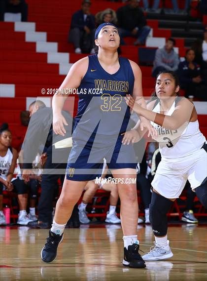 Thumbnail 1 in Warren vs. Bishop Montgomery (Battle at the Beach) photogallery.
