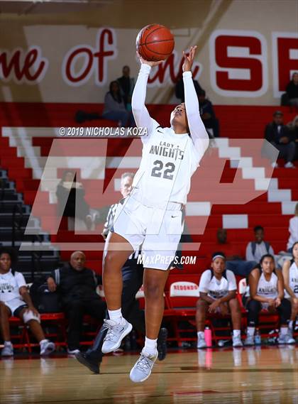 Thumbnail 2 in Warren vs. Bishop Montgomery (Battle at the Beach) photogallery.