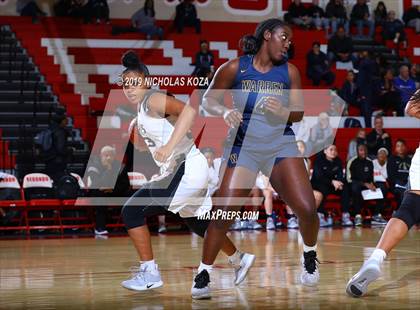 Thumbnail 2 in Warren vs. Bishop Montgomery (Battle at the Beach) photogallery.