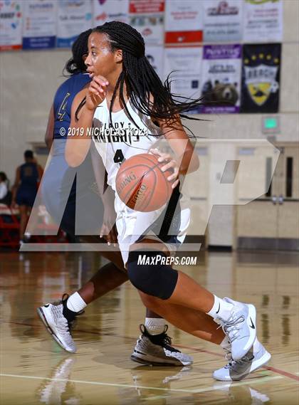 Thumbnail 2 in Warren vs. Bishop Montgomery (Battle at the Beach) photogallery.