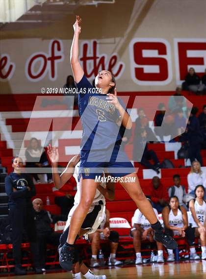 Thumbnail 2 in Warren vs. Bishop Montgomery (Battle at the Beach) photogallery.