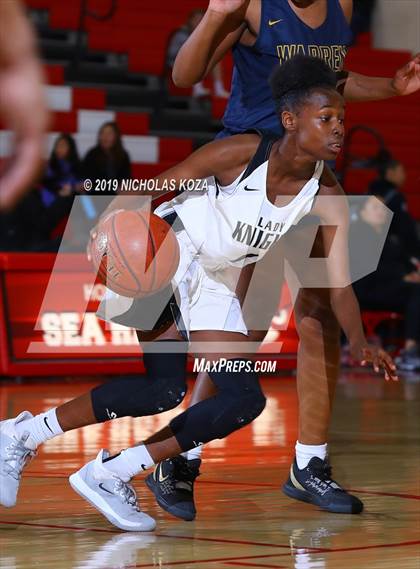 Thumbnail 2 in Warren vs. Bishop Montgomery (Battle at the Beach) photogallery.