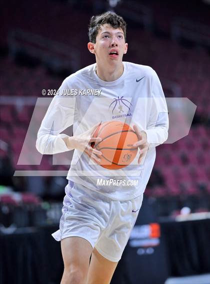 Thumbnail 3 in St. Pius X-St. Matthias Academy vs St Augustine (Tarkanian Classic) photogallery.