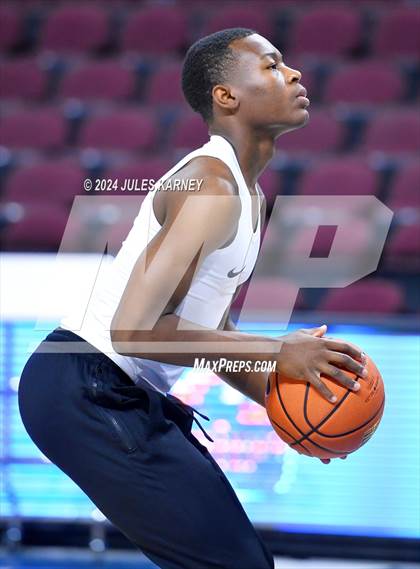 Thumbnail 2 in St. Pius X-St. Matthias Academy vs St Augustine (Tarkanian Classic) photogallery.