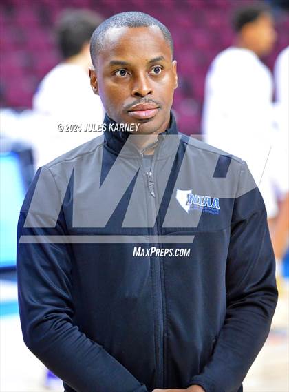 Thumbnail 3 in St. Pius X-St. Matthias Academy vs St Augustine (Tarkanian Classic) photogallery.