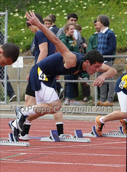 Thumbnail 3 in 2011 Santa Barbara Easter Relays photogallery.