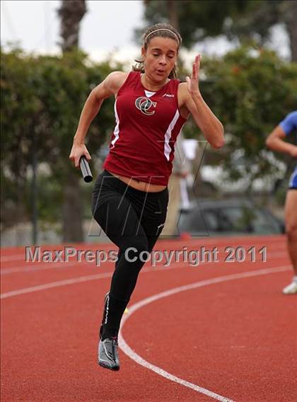 Thumbnail 3 in 2011 Santa Barbara Easter Relays photogallery.