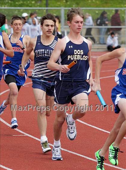 Thumbnail 2 in 2011 Santa Barbara Easter Relays photogallery.