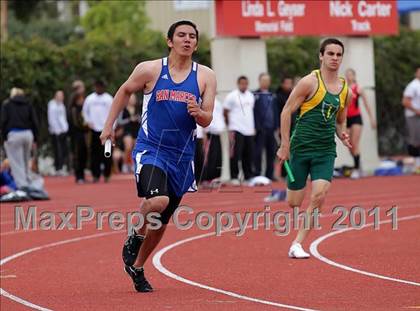 Thumbnail 3 in 2011 Santa Barbara Easter Relays photogallery.