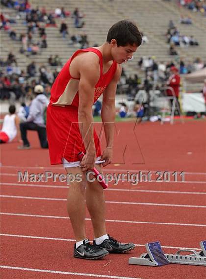 Thumbnail 1 in 2011 Santa Barbara Easter Relays photogallery.
