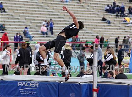 Thumbnail 1 in 2011 Santa Barbara Easter Relays photogallery.