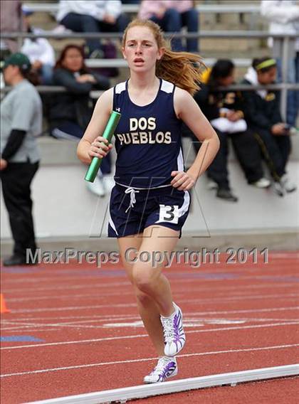 Thumbnail 3 in 2011 Santa Barbara Easter Relays photogallery.