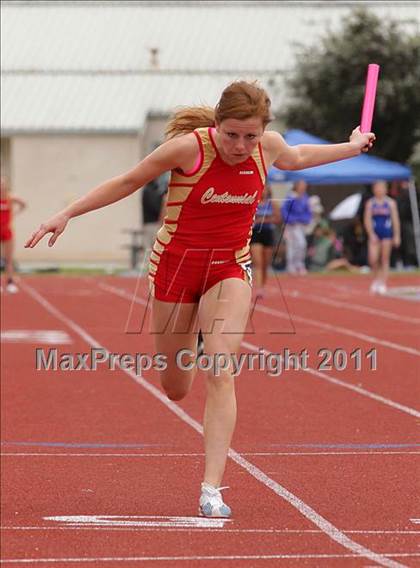 Thumbnail 2 in 2011 Santa Barbara Easter Relays photogallery.