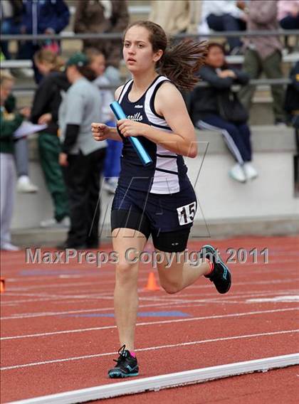 Thumbnail 2 in 2011 Santa Barbara Easter Relays photogallery.