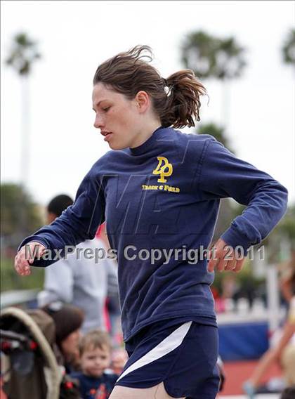 Thumbnail 3 in 2011 Santa Barbara Easter Relays photogallery.