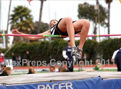 Thumbnail 3 in 2011 Santa Barbara Easter Relays photogallery.
