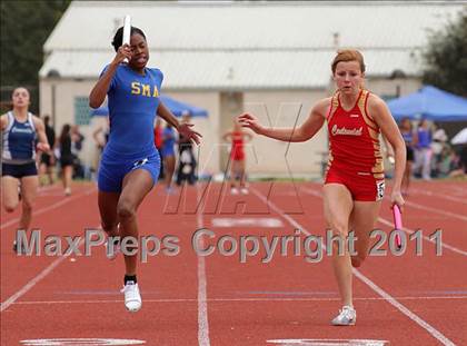 Thumbnail 1 in 2011 Santa Barbara Easter Relays photogallery.