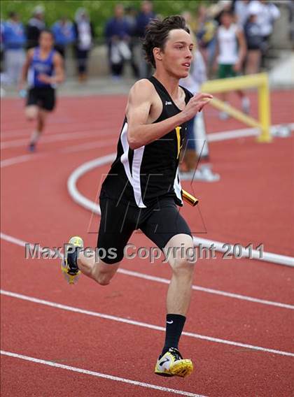 Thumbnail 3 in 2011 Santa Barbara Easter Relays photogallery.