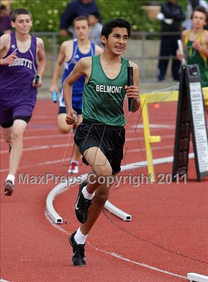 Thumbnail 3 in 2011 Santa Barbara Easter Relays photogallery.
