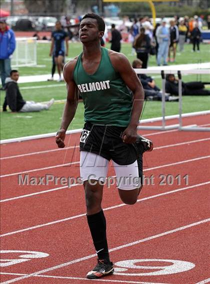 Thumbnail 1 in 2011 Santa Barbara Easter Relays photogallery.