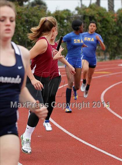 Thumbnail 1 in 2011 Santa Barbara Easter Relays photogallery.