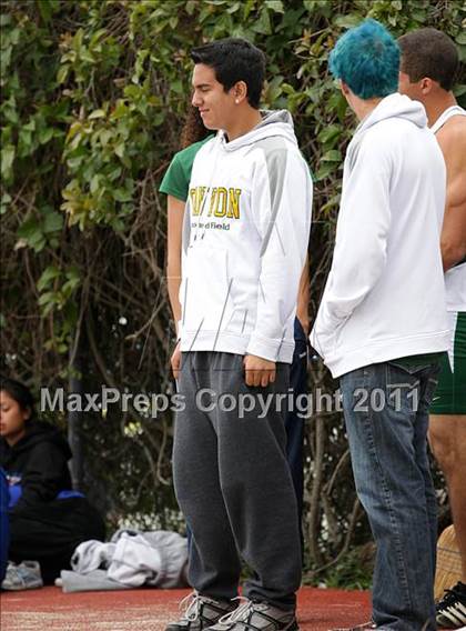 Thumbnail 3 in 2011 Santa Barbara Easter Relays photogallery.