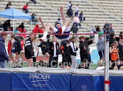 Thumbnail 3 in 2011 Santa Barbara Easter Relays photogallery.