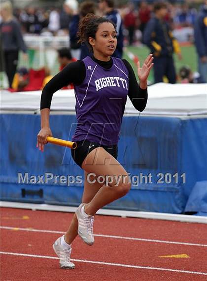 Thumbnail 3 in 2011 Santa Barbara Easter Relays photogallery.