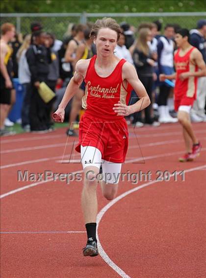 Thumbnail 2 in 2011 Santa Barbara Easter Relays photogallery.