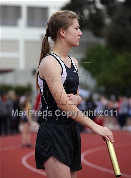 Thumbnail 3 in 2011 Santa Barbara Easter Relays photogallery.