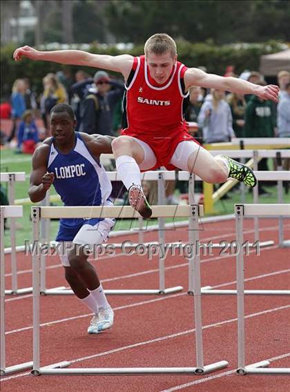 Thumbnail 1 in 2011 Santa Barbara Easter Relays photogallery.