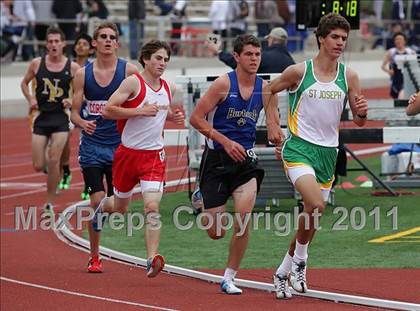 Thumbnail 2 in 2011 Santa Barbara Easter Relays photogallery.