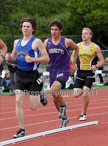Thumbnail 3 in 2011 Santa Barbara Easter Relays photogallery.