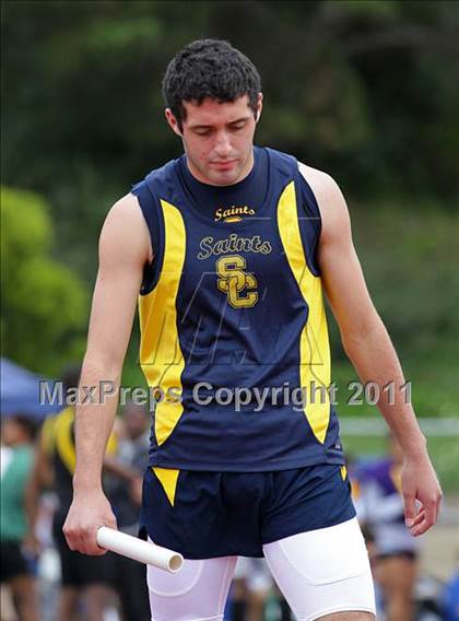 Thumbnail 2 in 2011 Santa Barbara Easter Relays photogallery.