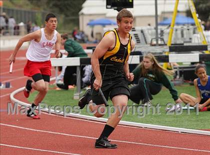Thumbnail 3 in 2011 Santa Barbara Easter Relays photogallery.