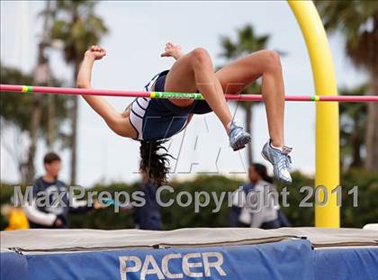 Thumbnail 2 in 2011 Santa Barbara Easter Relays photogallery.