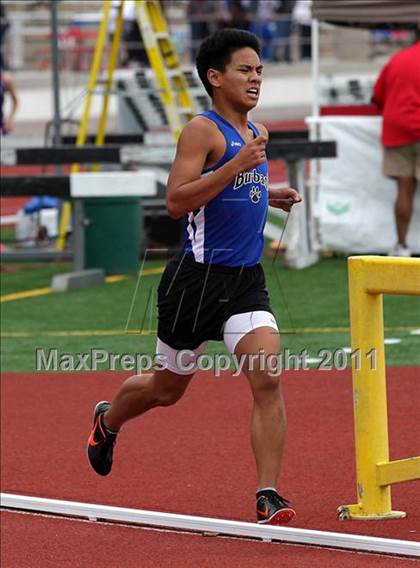 Thumbnail 2 in 2011 Santa Barbara Easter Relays photogallery.