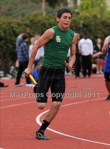 Thumbnail 2 in 2011 Santa Barbara Easter Relays photogallery.
