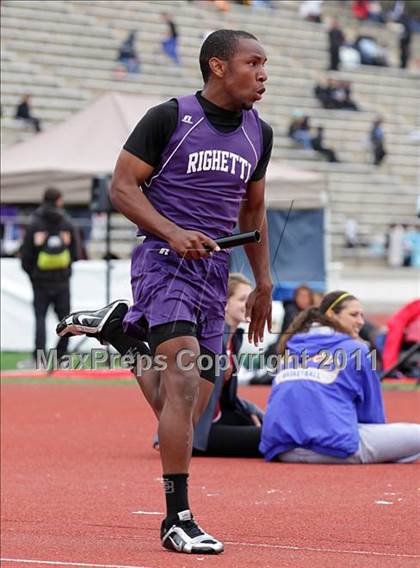 Thumbnail 1 in 2011 Santa Barbara Easter Relays photogallery.