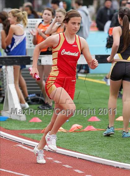 Thumbnail 1 in 2011 Santa Barbara Easter Relays photogallery.