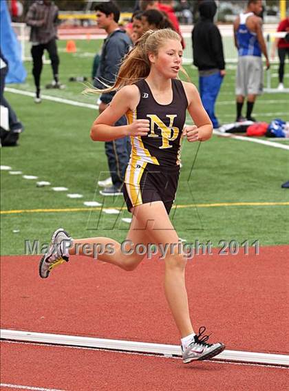 Thumbnail 2 in 2011 Santa Barbara Easter Relays photogallery.