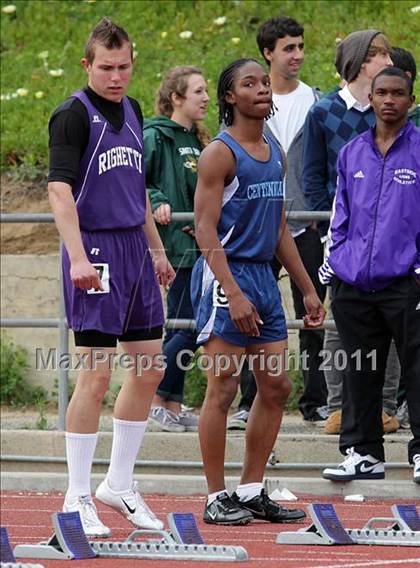 Thumbnail 1 in 2011 Santa Barbara Easter Relays photogallery.