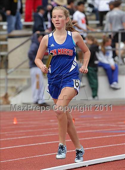 Thumbnail 1 in 2011 Santa Barbara Easter Relays photogallery.