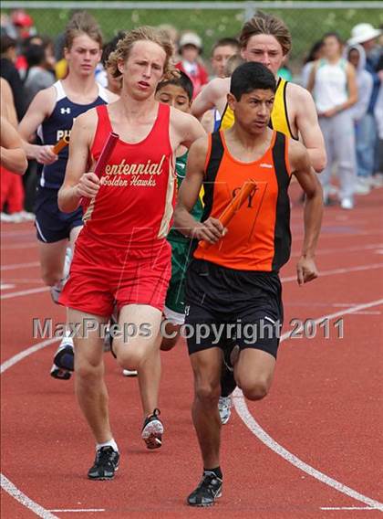 Thumbnail 1 in 2011 Santa Barbara Easter Relays photogallery.