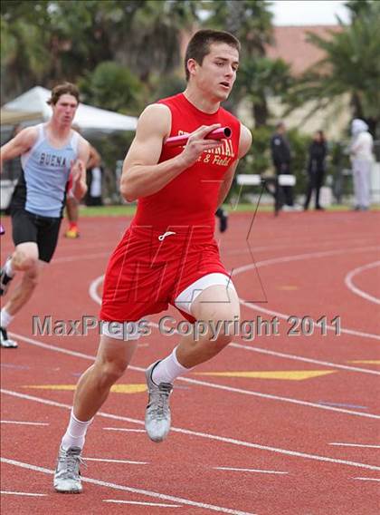Thumbnail 3 in 2011 Santa Barbara Easter Relays photogallery.