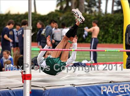 Thumbnail 1 in 2011 Santa Barbara Easter Relays photogallery.
